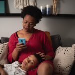 Technology as a support tool for digital parenting age.